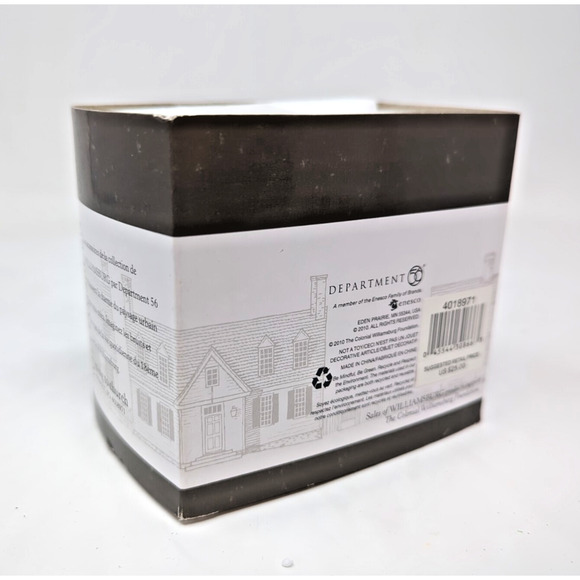 DEPARTMENT 56 WILLIAMSBURG ** GOING TO CHURCH ** #4018971 ** W/ BOX - Picture 4 of 4